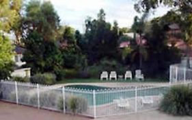 Lake Haven Motor Inn